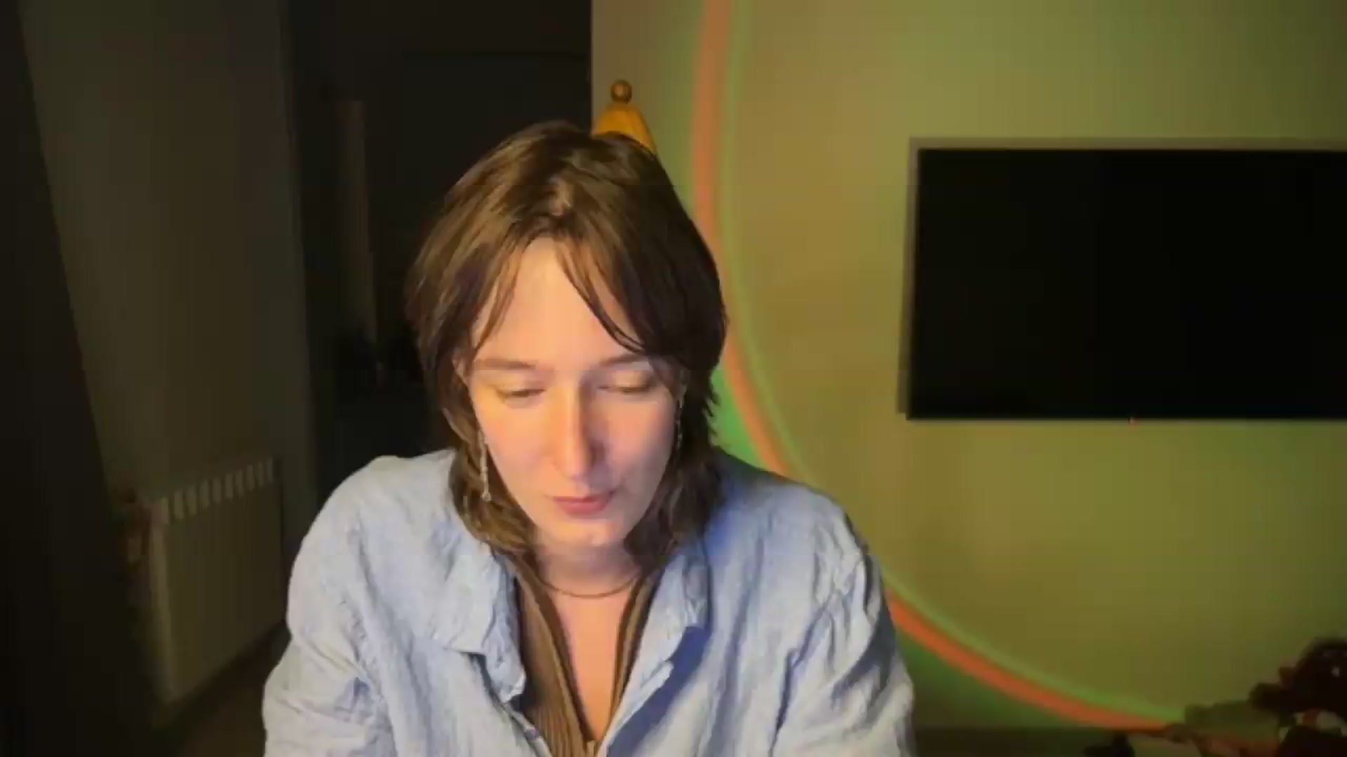 Gallery image thumbnail from LoooneyTunes's myfreecams stream on, 08/20/2026, 23:02 image 12 of 20