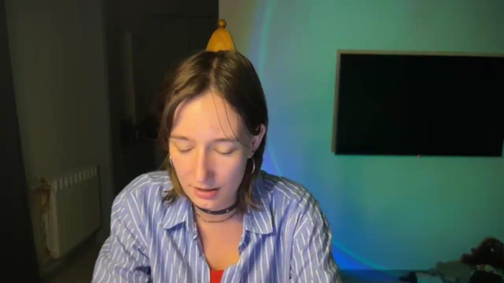 Gallery image thumbnail from LoooneyTunes's myfreecams stream on, 08/24/2026, 23:18 image 9 of 20