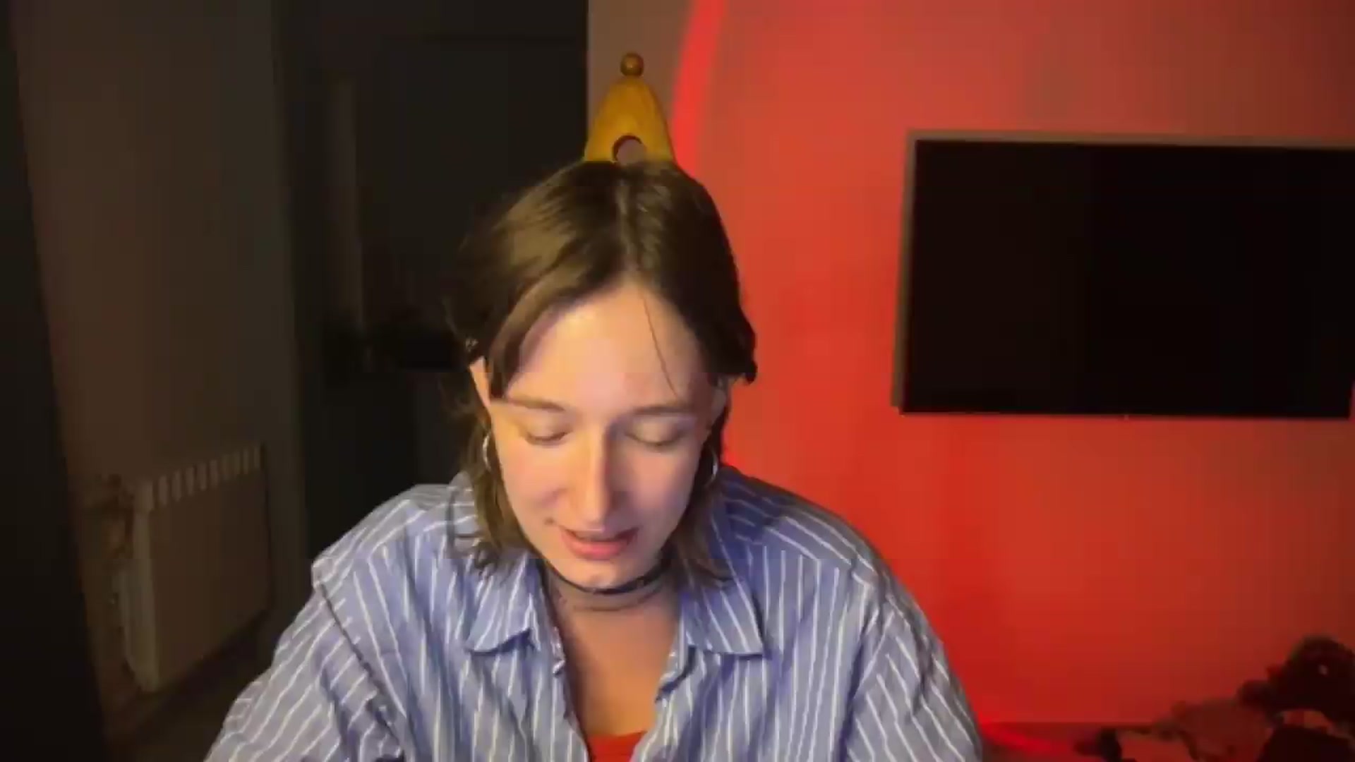 Gallery image thumbnail from LoooneyTunes's myfreecams stream on, 08/24/2026, 23:18 image 1 of 20
