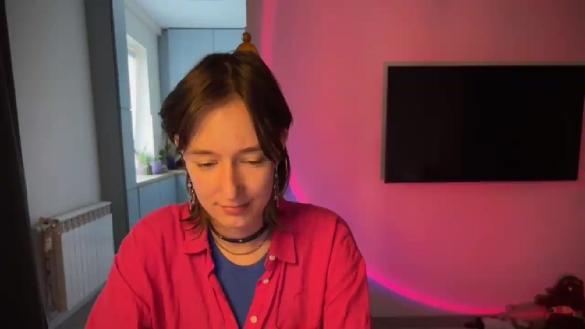 Gallery image thumbnail from LoooneyTunes's myfreecams stream on, 08/25/2026, 14:51 image 7 of 20