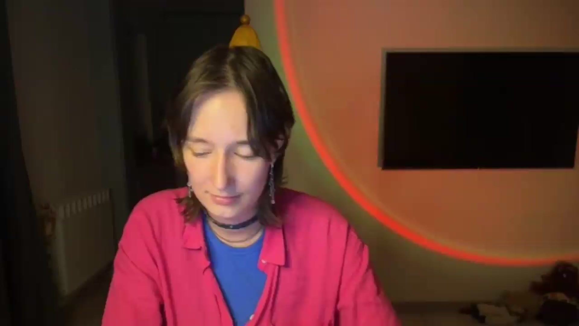 Gallery image thumbnail from LoooneyTunes's myfreecams stream on, 08/25/2026, 23:24 image 15 of 20