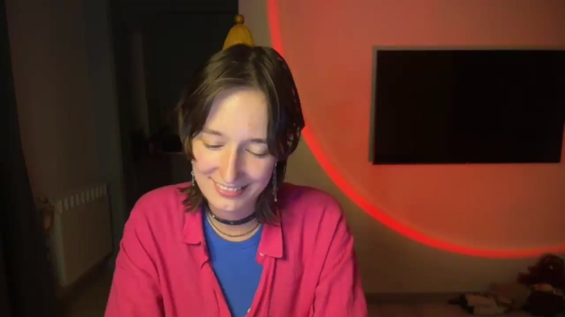 Gallery image thumbnail from LoooneyTunes's myfreecams stream on, 08/25/2026, 23:24 image 19 of 20