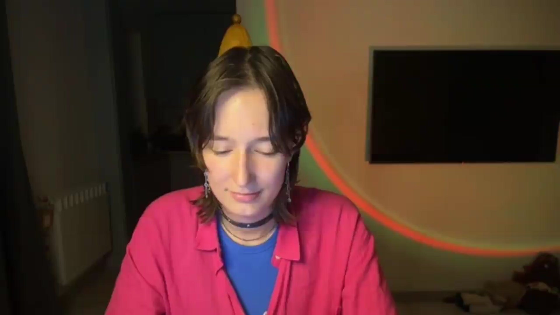 Gallery image thumbnail from LoooneyTunes's myfreecams stream on, 08/25/2026, 23:24 image 13 of 20