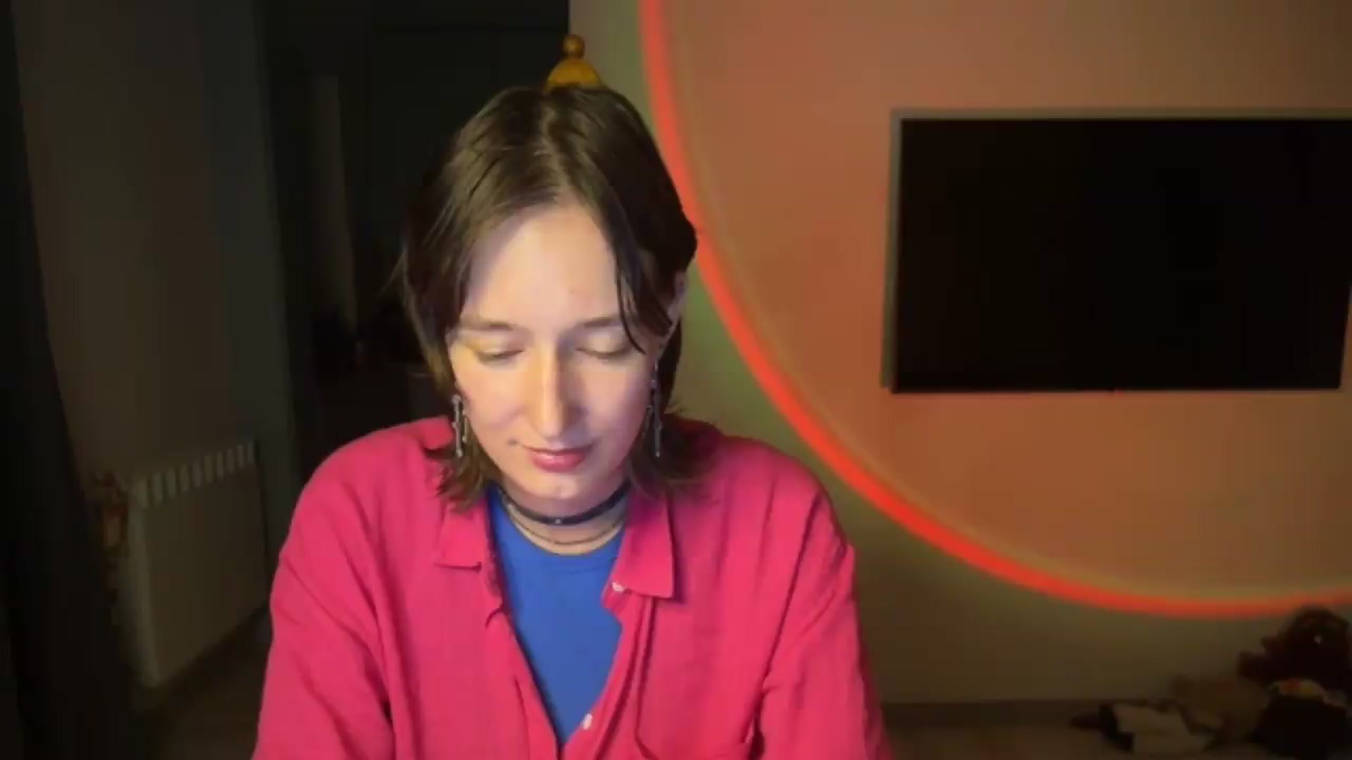 Gallery image thumbnail from LoooneyTunes's myfreecams stream on, 08/26/2026, 24:15 image 14 of 20