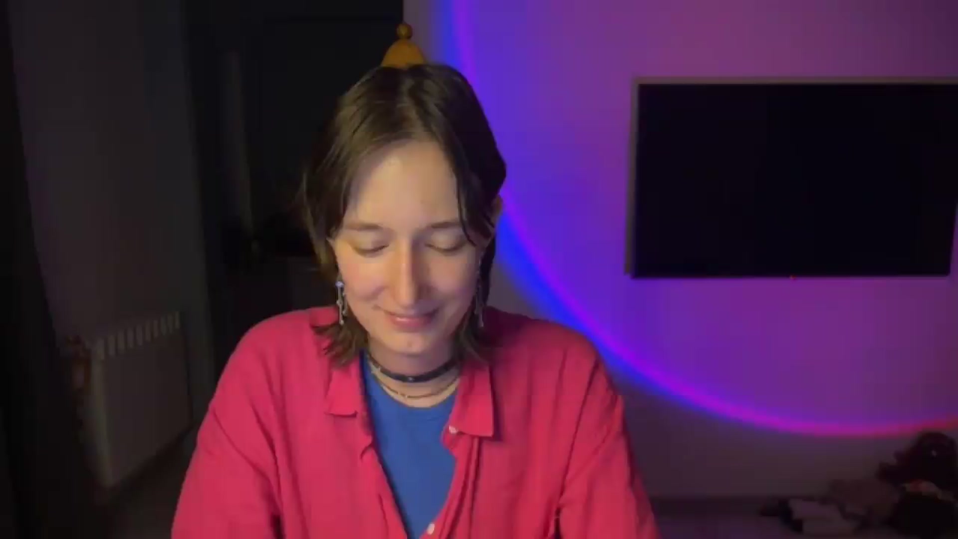 Gallery image thumbnail from LoooneyTunes's myfreecams stream on, 08/26/2026, 24:15 image 1 of 20