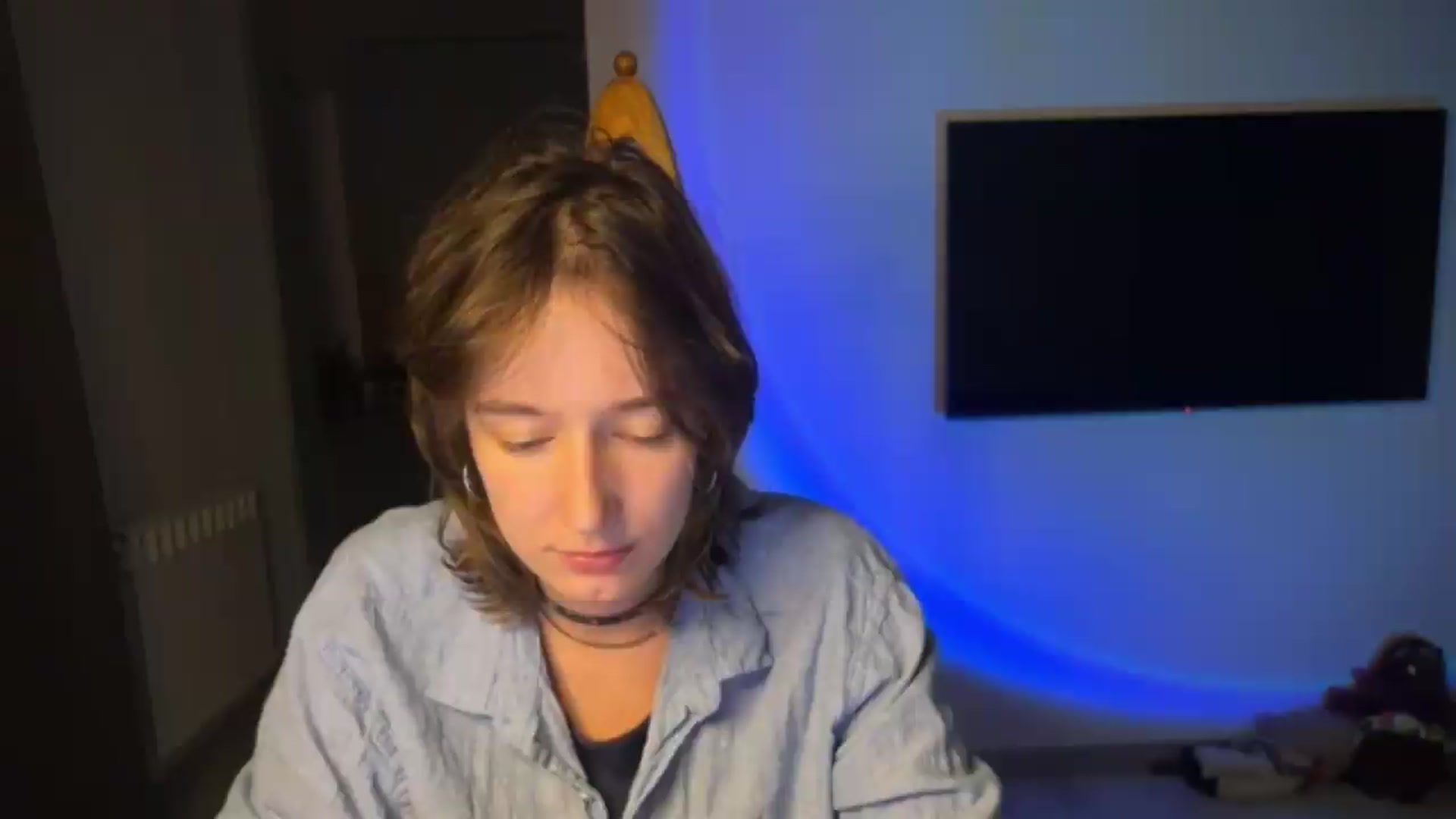 Gallery image thumbnail from LoooneyTunes's myfreecams stream on, 08/26/2026, 23:51 image 6 of 20