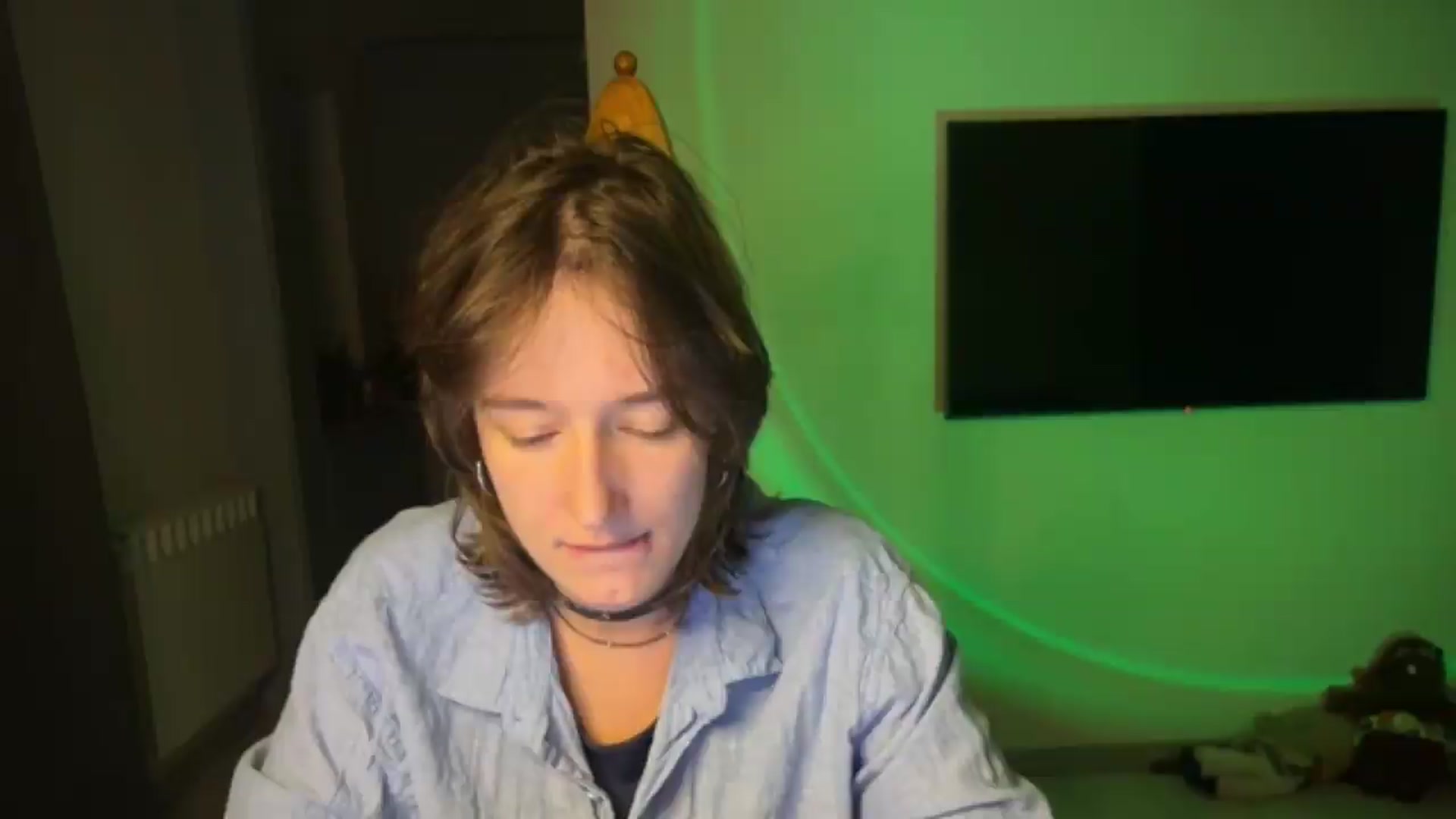 Gallery image thumbnail from LoooneyTunes's myfreecams stream on, 08/26/2026, 23:51 image 5 of 20