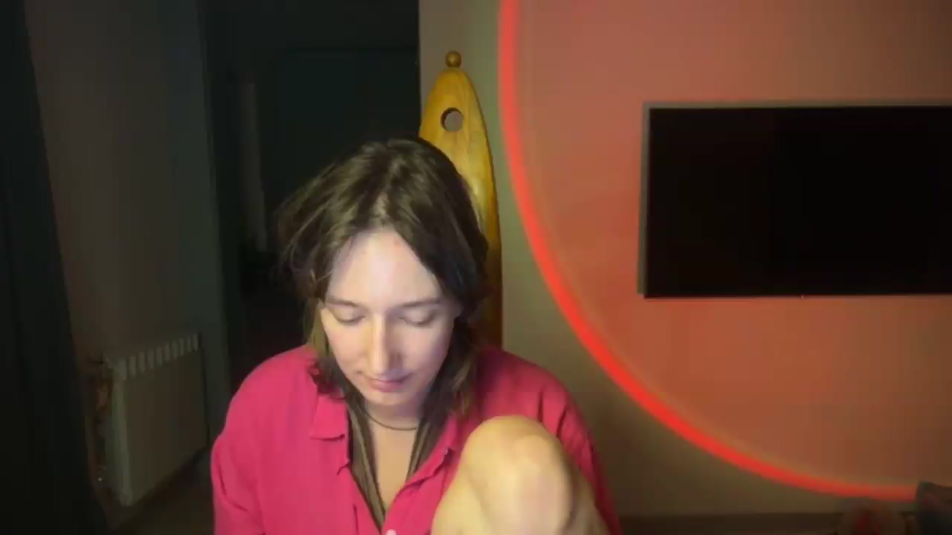 Gallery image thumbnail from LoooneyTunes's myfreecams stream on, 09/05/2026, 01:27 image 2 of 20