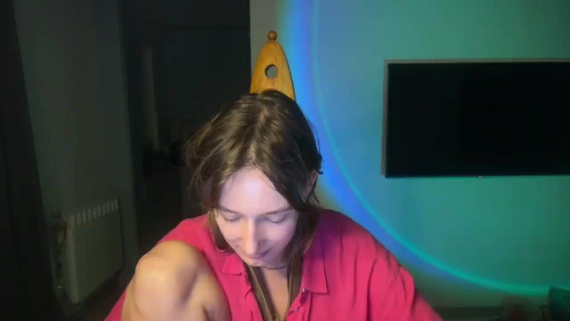 Gallery image thumbnail from LoooneyTunes's myfreecams stream on, 09/05/2026, 01:27 image 16 of 20