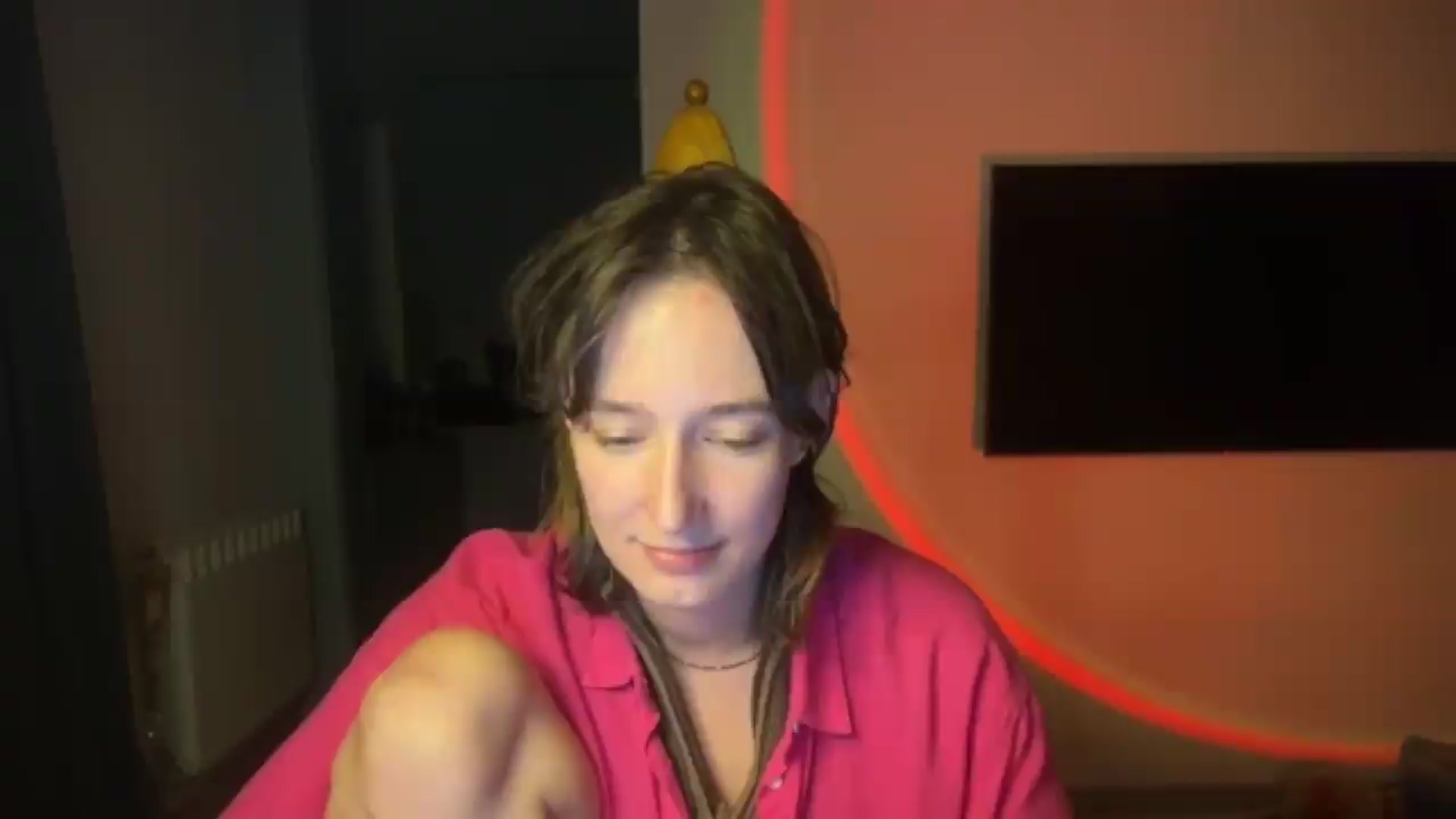 Gallery image thumbnail from LoooneyTunes's myfreecams stream on, 09/05/2026, 01:27 image 18 of 20