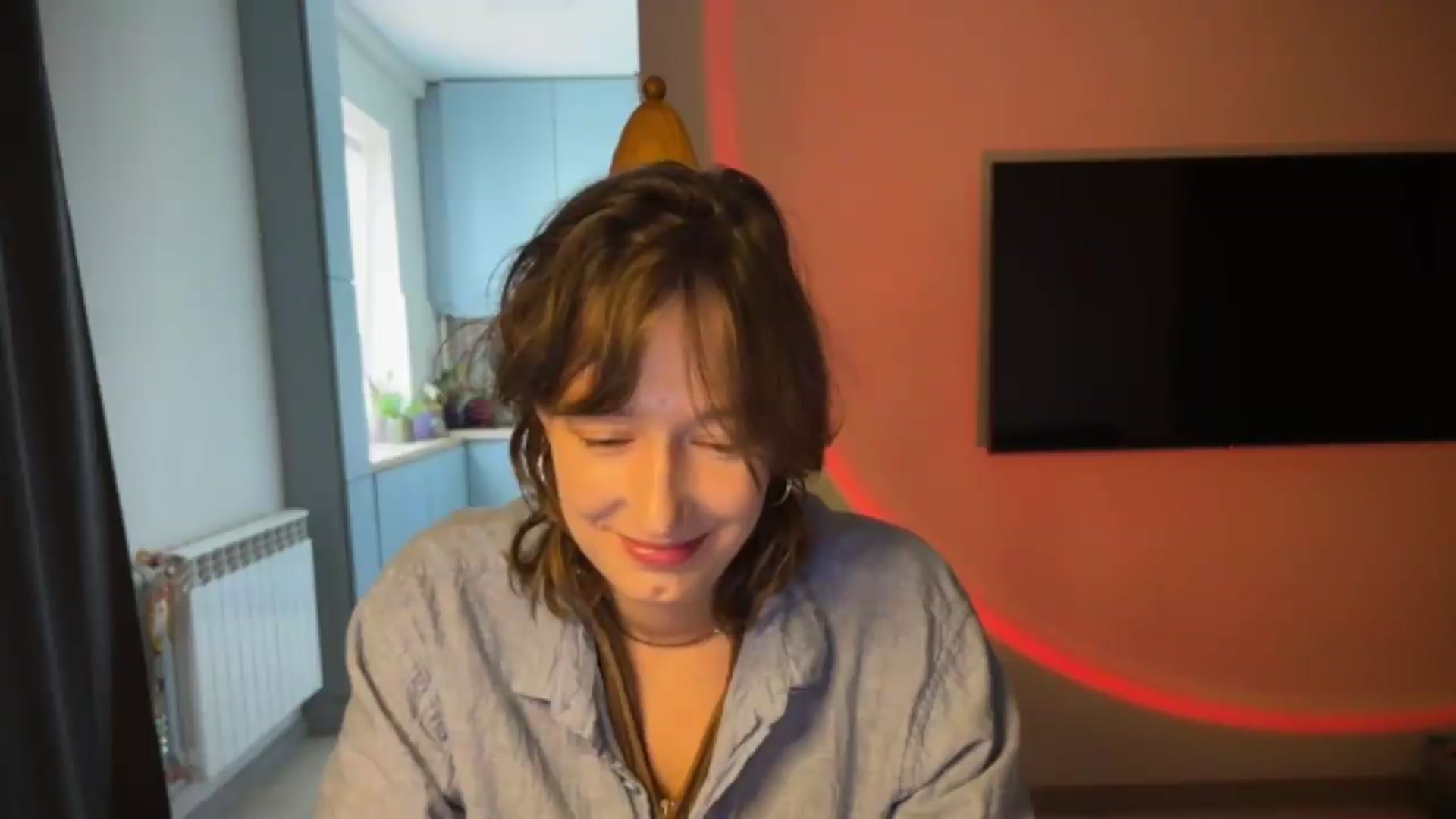 Gallery image thumbnail from LoooneyTunes's myfreecams stream on, 09/10/2026, 13:15 image 19 of 20