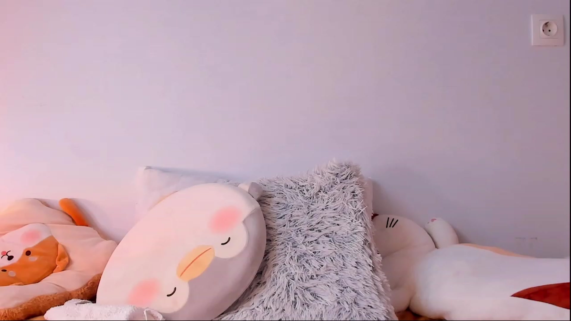 Gallery image thumbnail from Loopcia's myfreecams stream on, 04/30/2023, 13:58 image 9 of 20