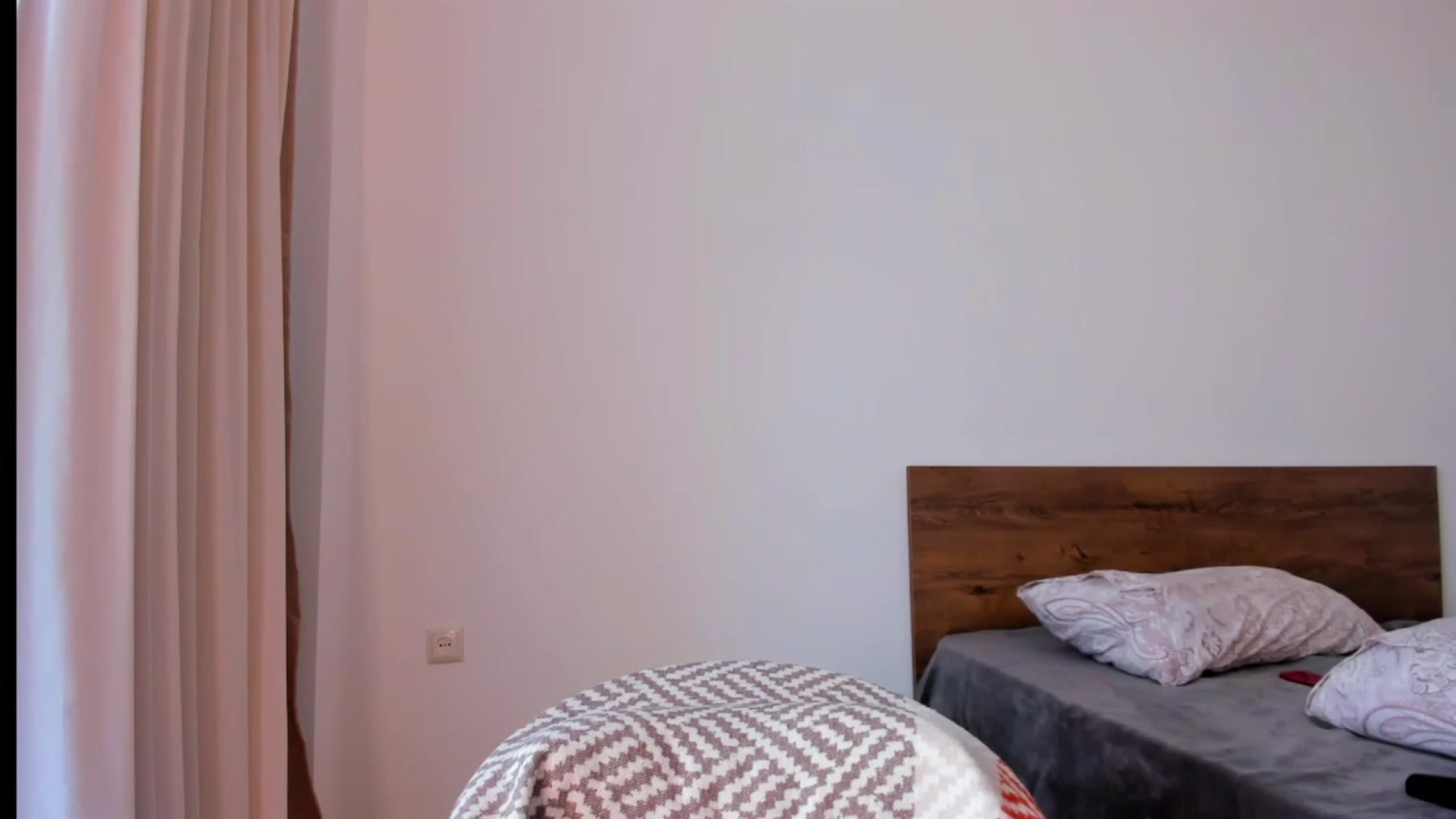 Gallery image thumbnail from Loopcia's myfreecams stream on, 07/29/2023, 14:35 image 12 of 20