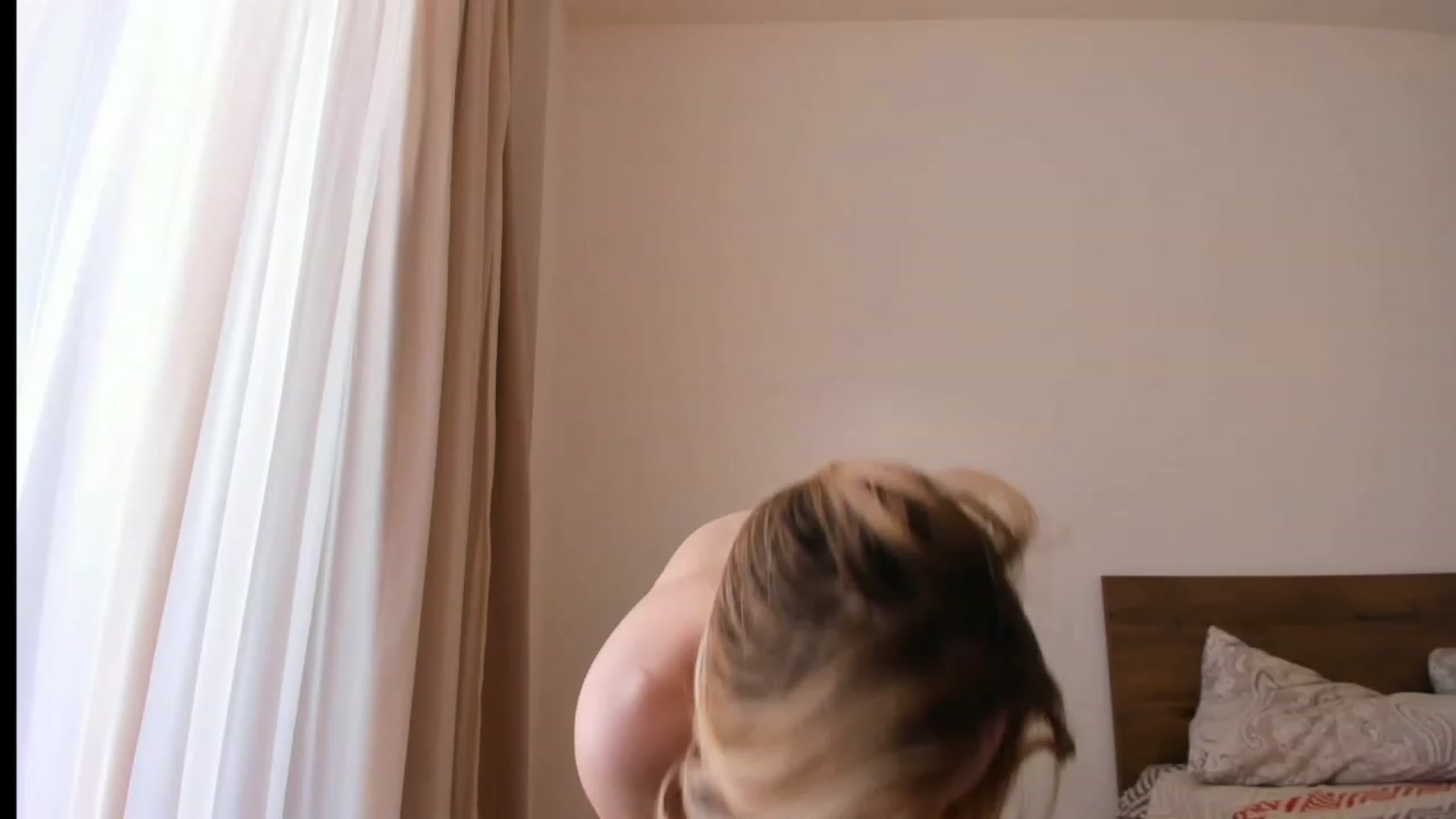 Gallery image thumbnail from Loopcia's myfreecams stream on, 08/08/2023, 12:12 image 11 of 20