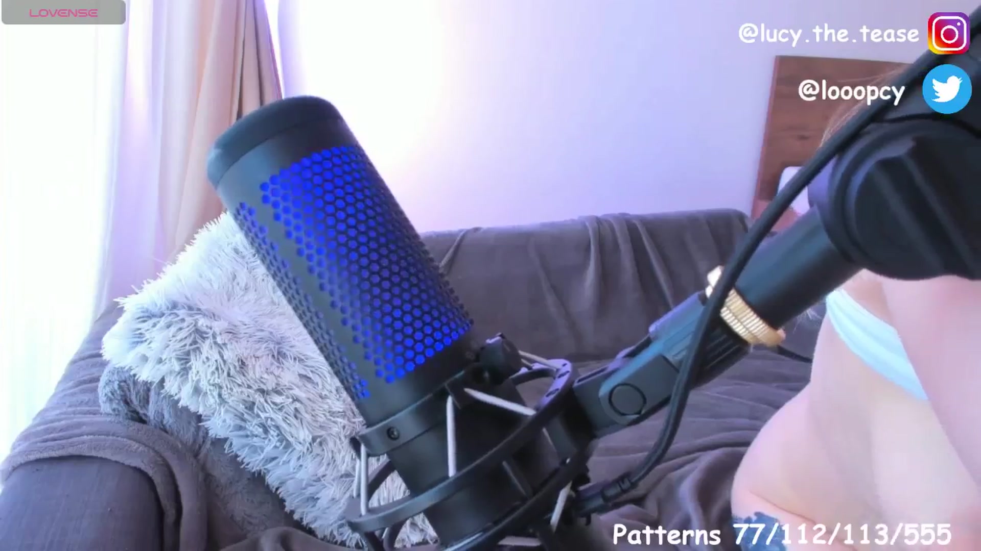 Gallery image thumbnail from Loopcia's myfreecams stream on, 06/22/2024, 14:58 image 14 of 20