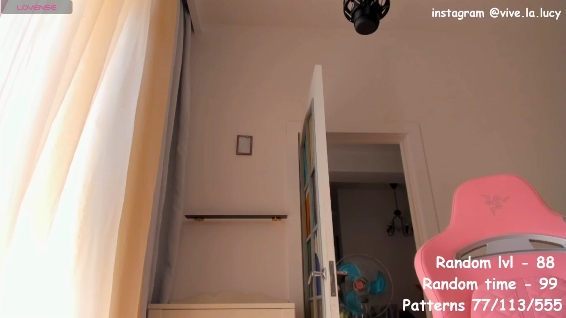 Gallery image thumbnail from Loopcia's myfreecams stream on, 09/28/2024, 10:34 image 3 of 20