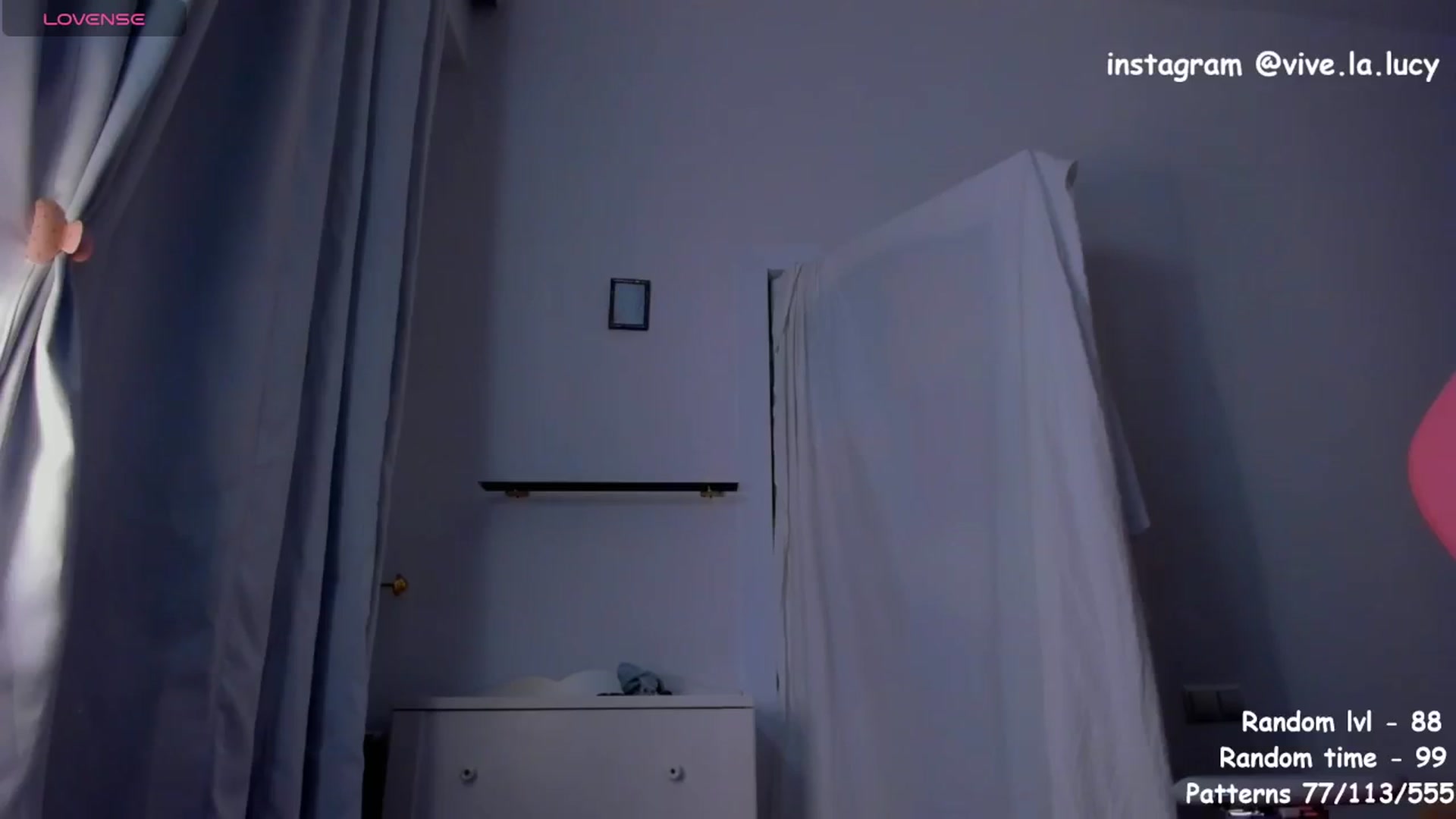 Gallery image thumbnail from Loopcia's myfreecams stream on, 12/19/2024, 18:29 image 11 of 20