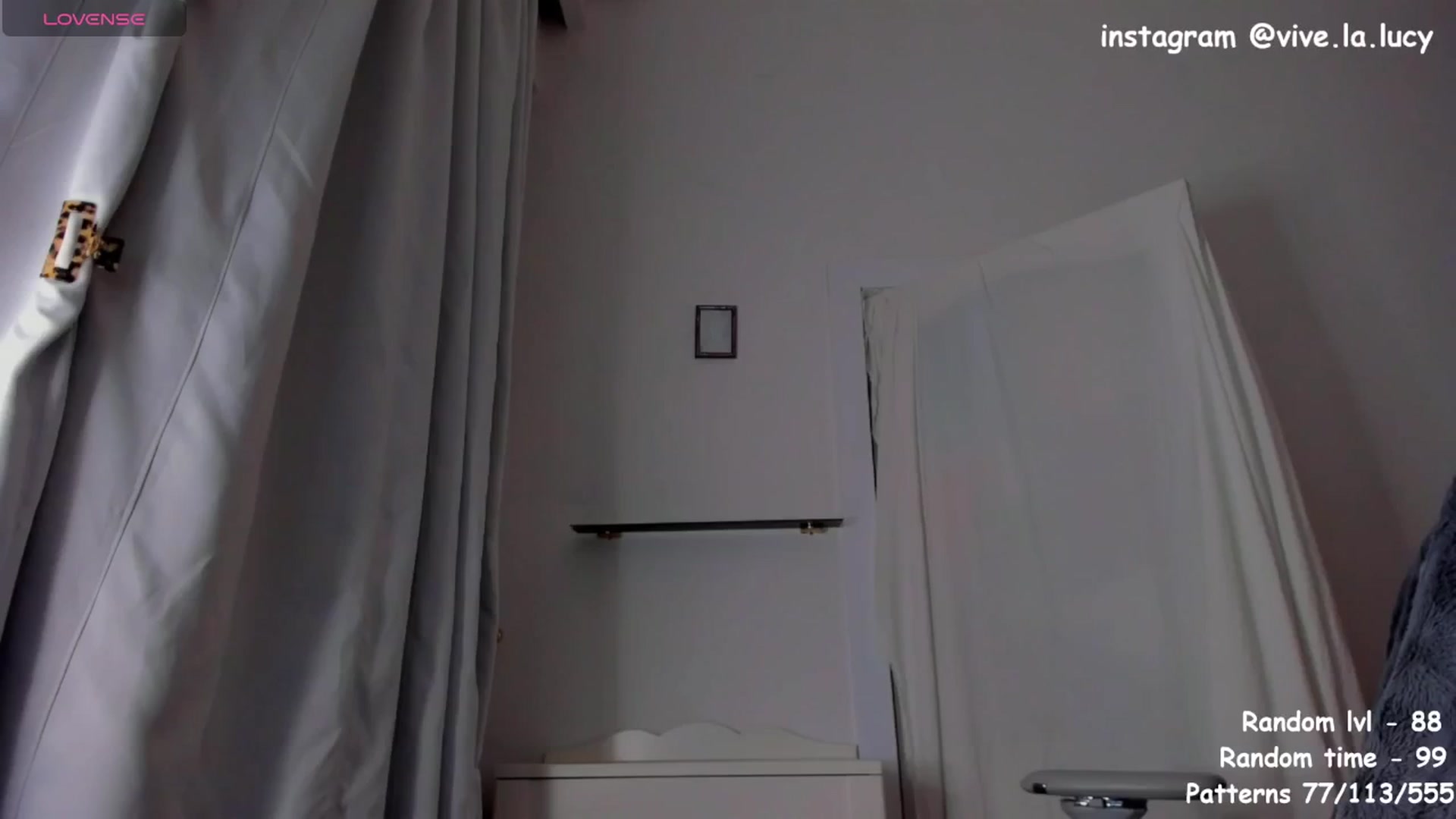 Gallery image thumbnail from Loopcia's myfreecams stream on, 04/09/2025, 20:09 image 9 of 20