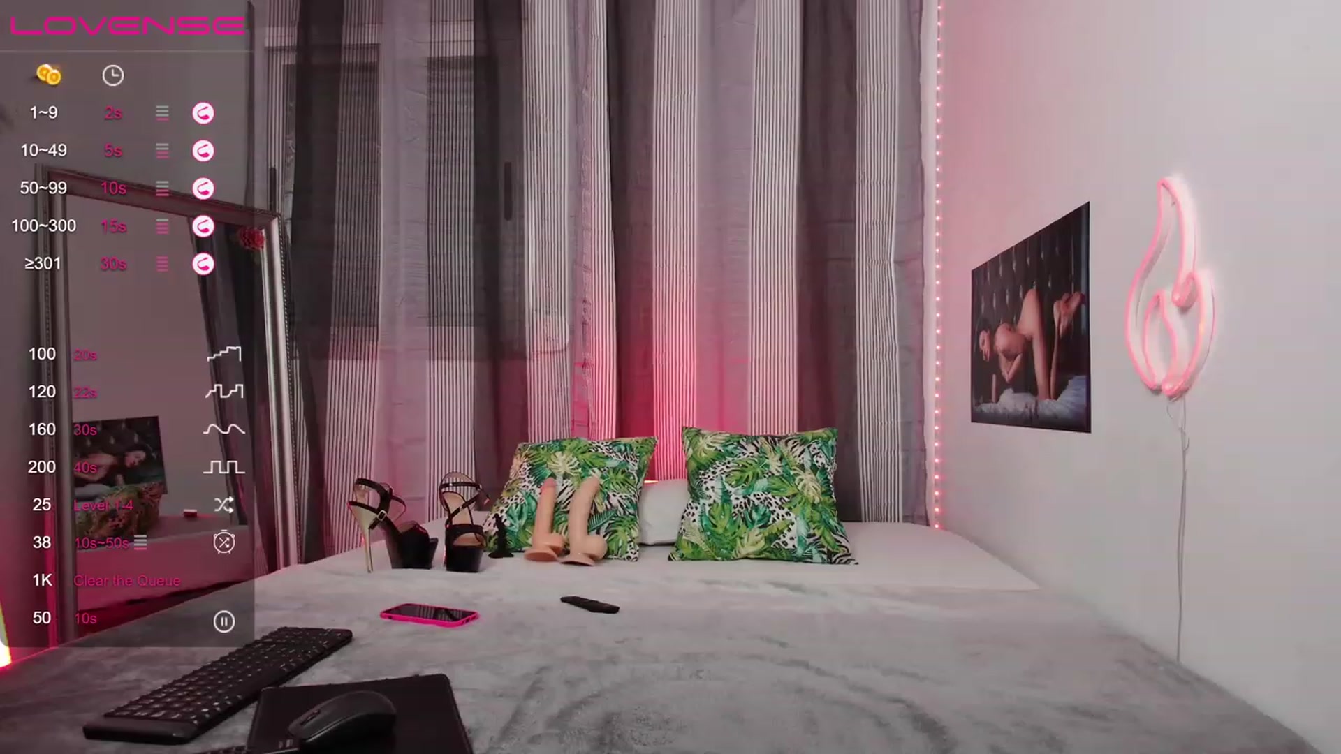 Gallery image thumbnail from Lora03sweet's myfreecams stream on, 04/16/2023, 22:39 image 14 of 20