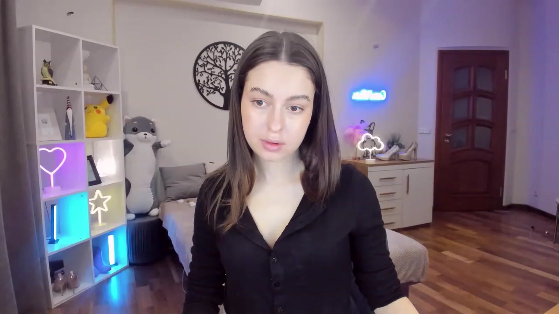 Gallery image thumbnail from LoraAmes's myfreecams stream on, 01/25/2023, 14:02 image 16 of 20