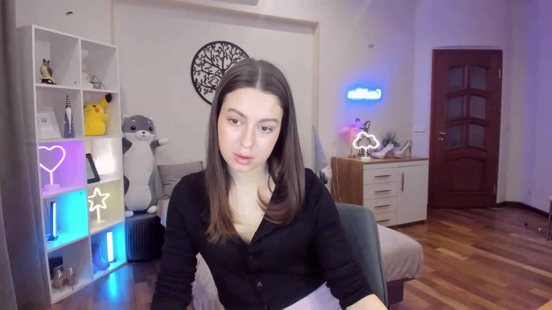 Gallery image thumbnail from LoraAmes's myfreecams stream on, 01/25/2023, 14:02 image 19 of 20