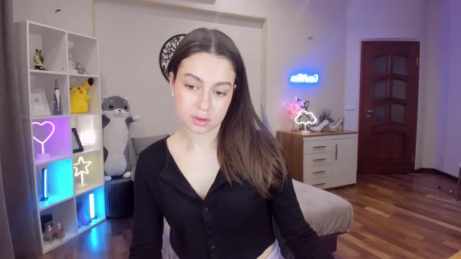 Gallery image thumbnail from LoraAmes's myfreecams stream on, 01/25/2023, 14:43 image 10 of 20