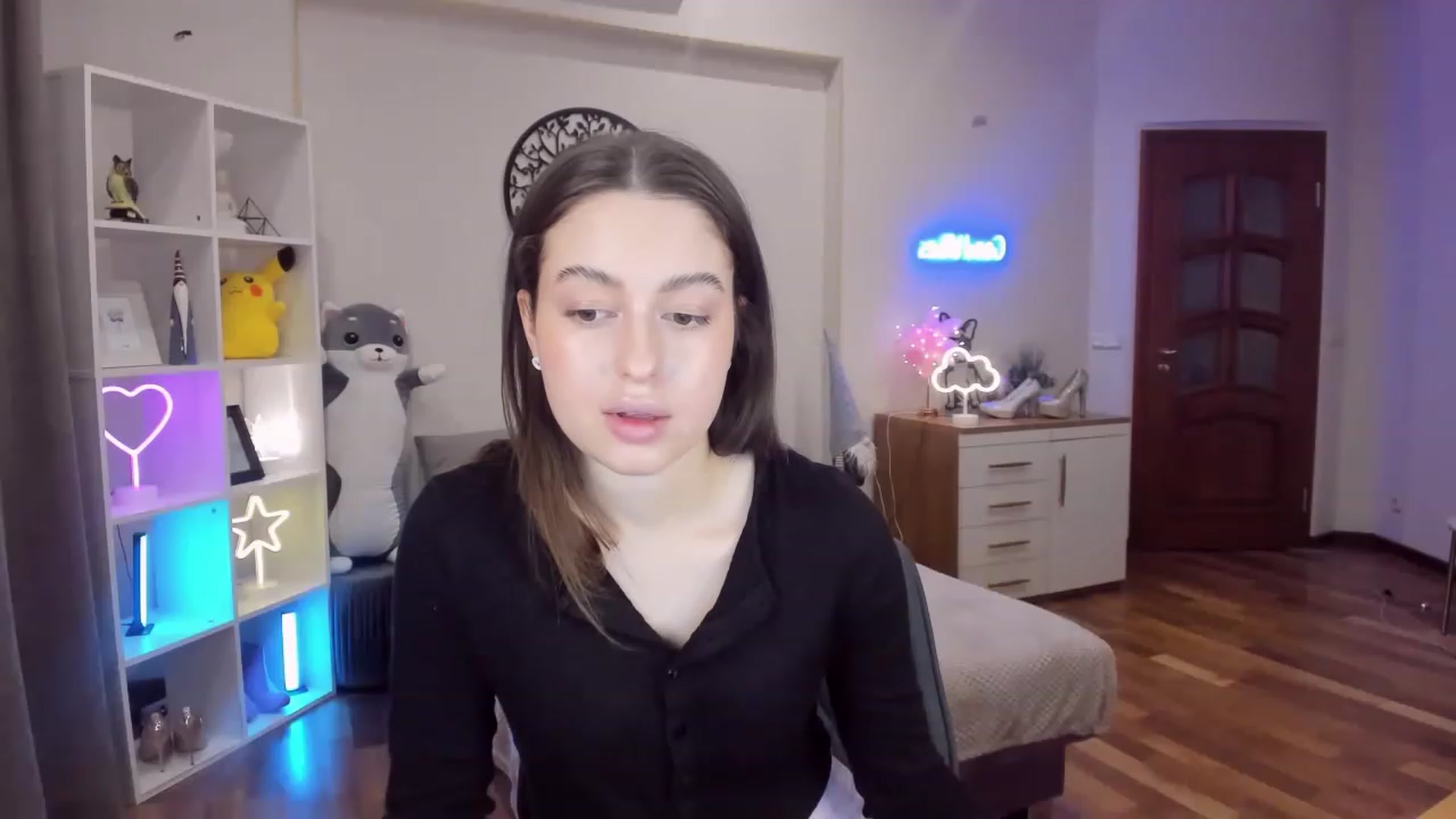 Gallery image thumbnail from LoraAmes's myfreecams stream on, 01/25/2023, 14:43 image 3 of 20