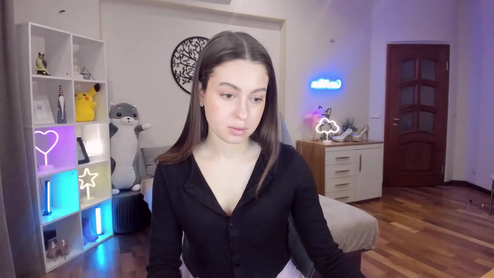 Gallery image thumbnail from LoraAmes's myfreecams stream on, 01/25/2023, 14:43 image 18 of 20