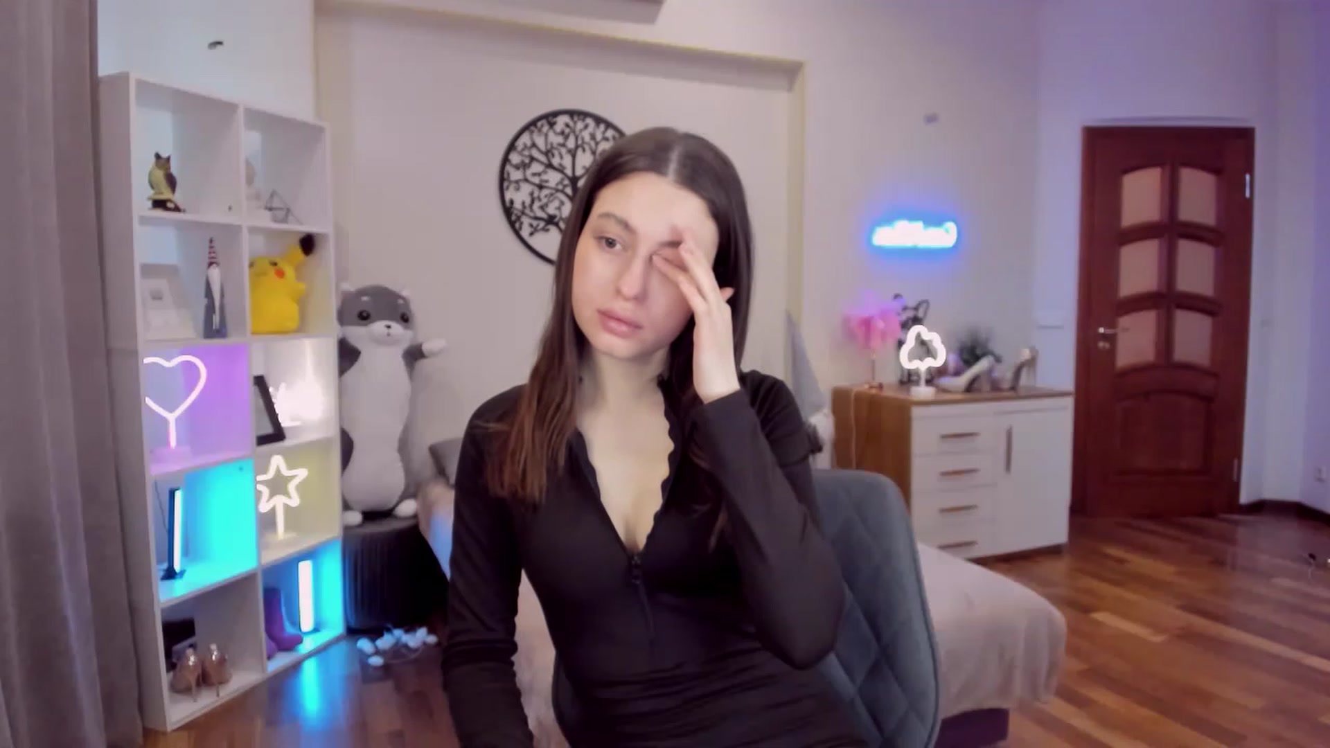 Gallery image thumbnail from LoraAmes's myfreecams stream on, 01/31/2023, 11:50 image 18 of 20