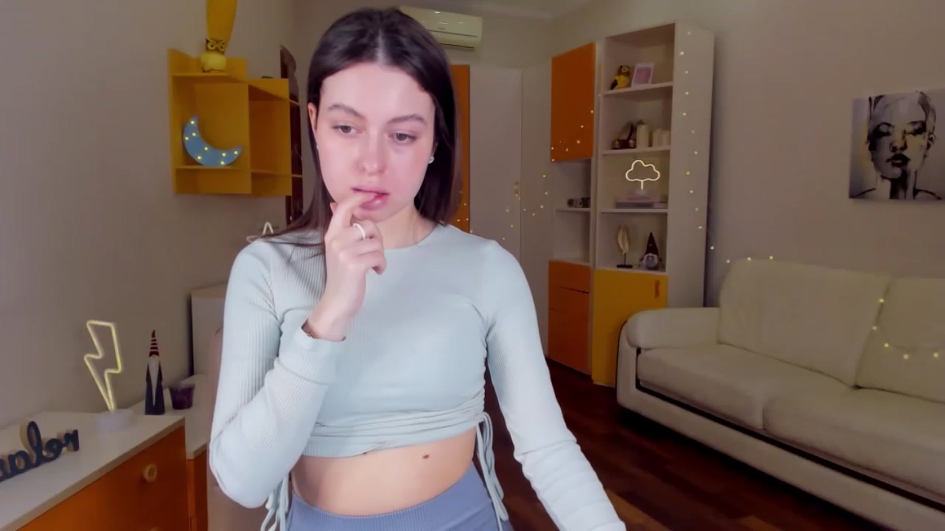 Gallery image thumbnail from LoraAmes's myfreecams stream on, 02/01/2023, 13:42 image 10 of 20