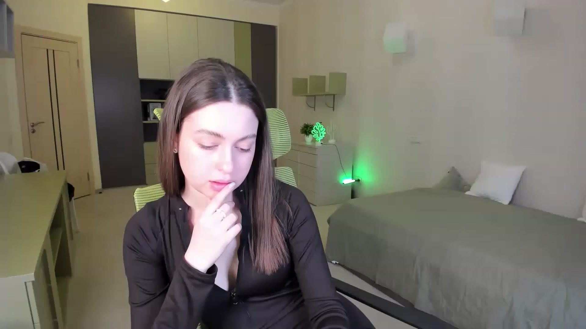 Gallery image thumbnail from LoraAmes's myfreecams stream on, 03/06/2023, 09:42 image 12 of 20