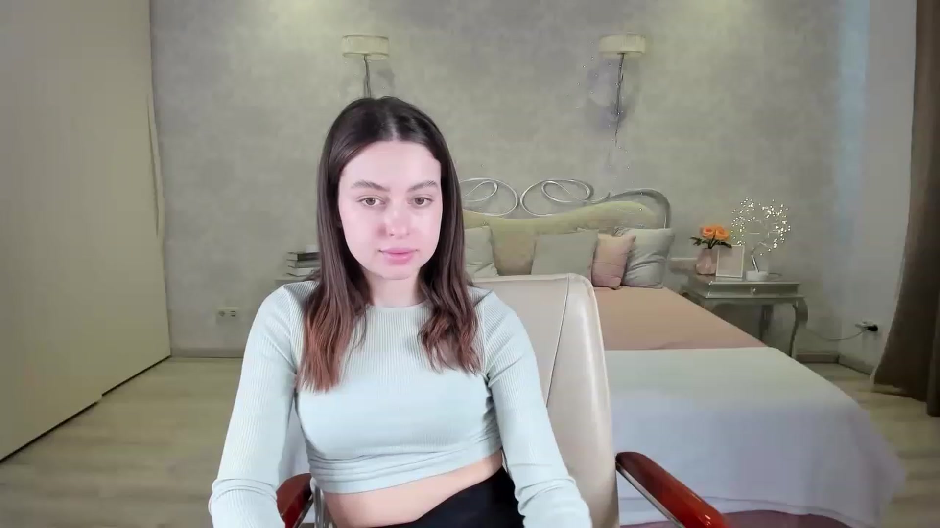 Gallery image thumbnail from LoraAmes's myfreecams stream on, 03/10/2023, 11:28 image 16 of 20