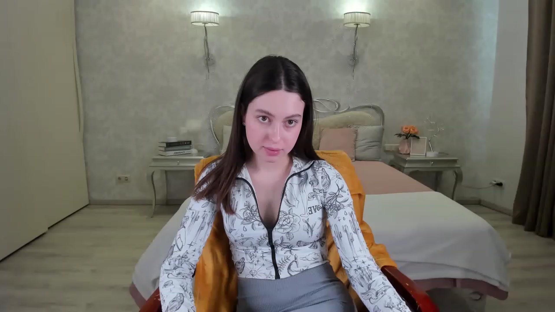 Gallery image thumbnail from LoraAmes's myfreecams stream on, 03/13/2023, 11:18 image 13 of 20
