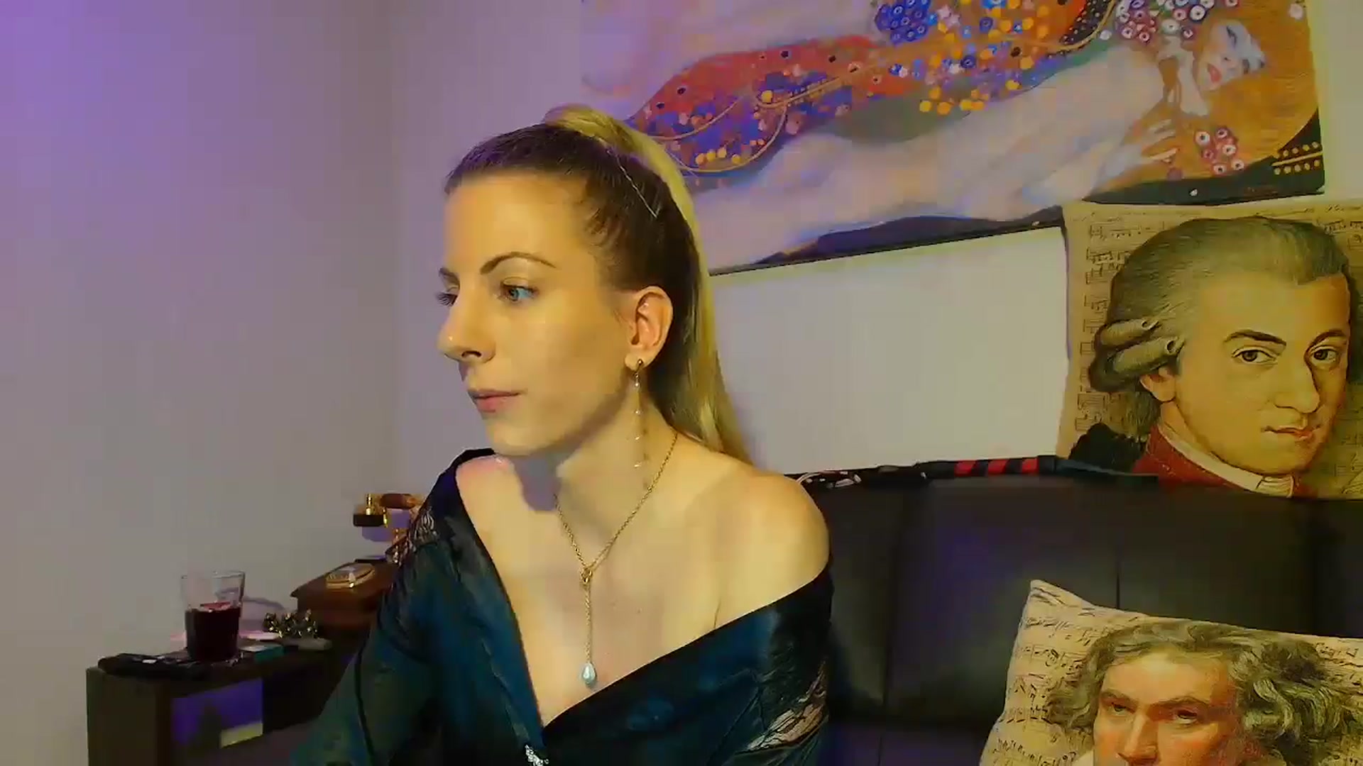Gallery image thumbnail from LoraBee's myfreecams stream on, 03/06/2025, 20:13 image 7 of 20