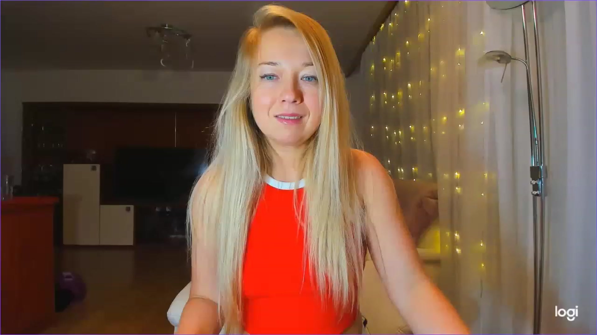 Gallery image thumbnail from LoraGlow's myfreecams stream on, 12/06/2022, 06:38 image 20 of 20
