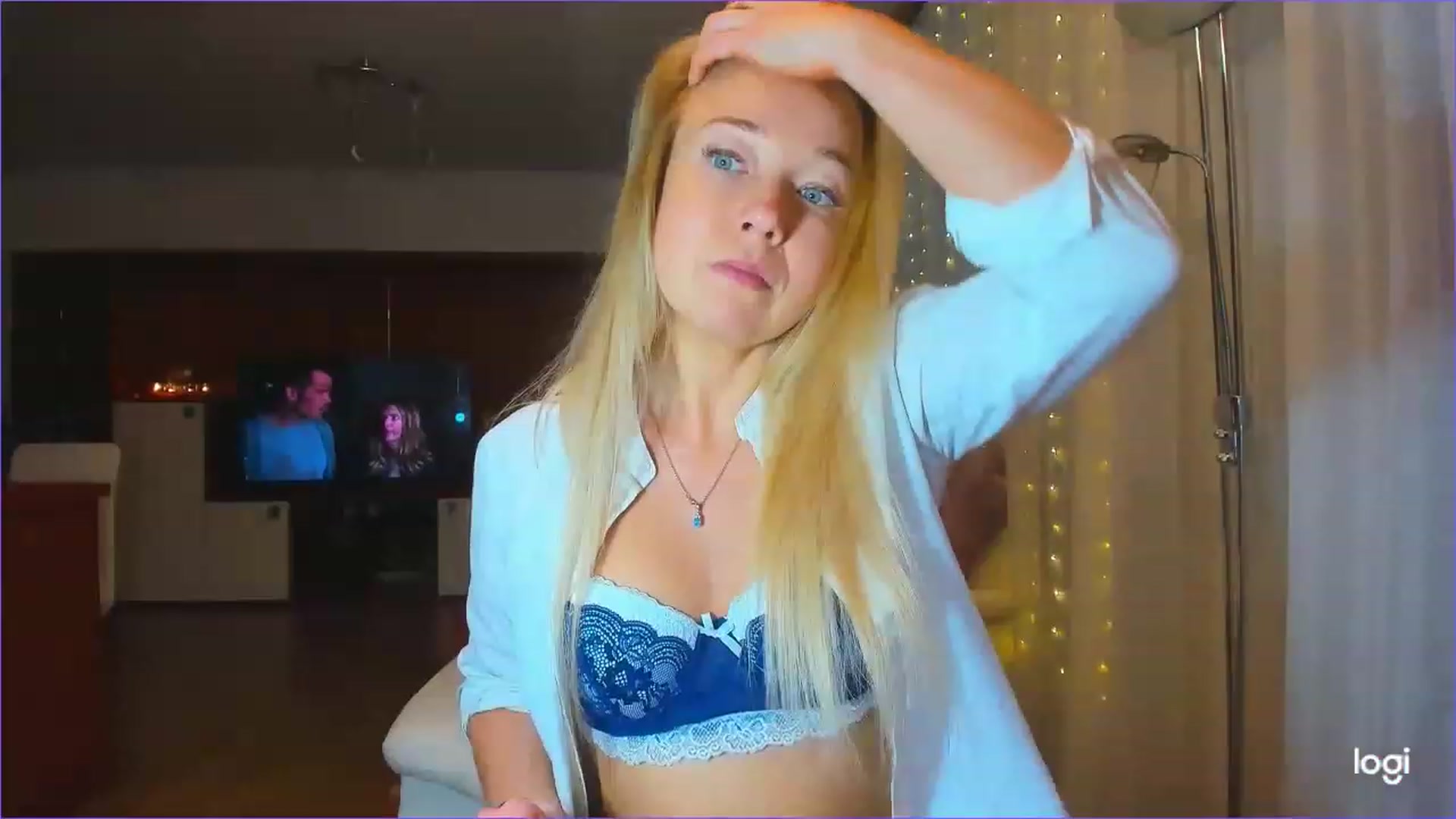 Gallery image thumbnail from LoraGlow's myfreecams stream on, 12/07/2022, 07:02 image 13 of 20