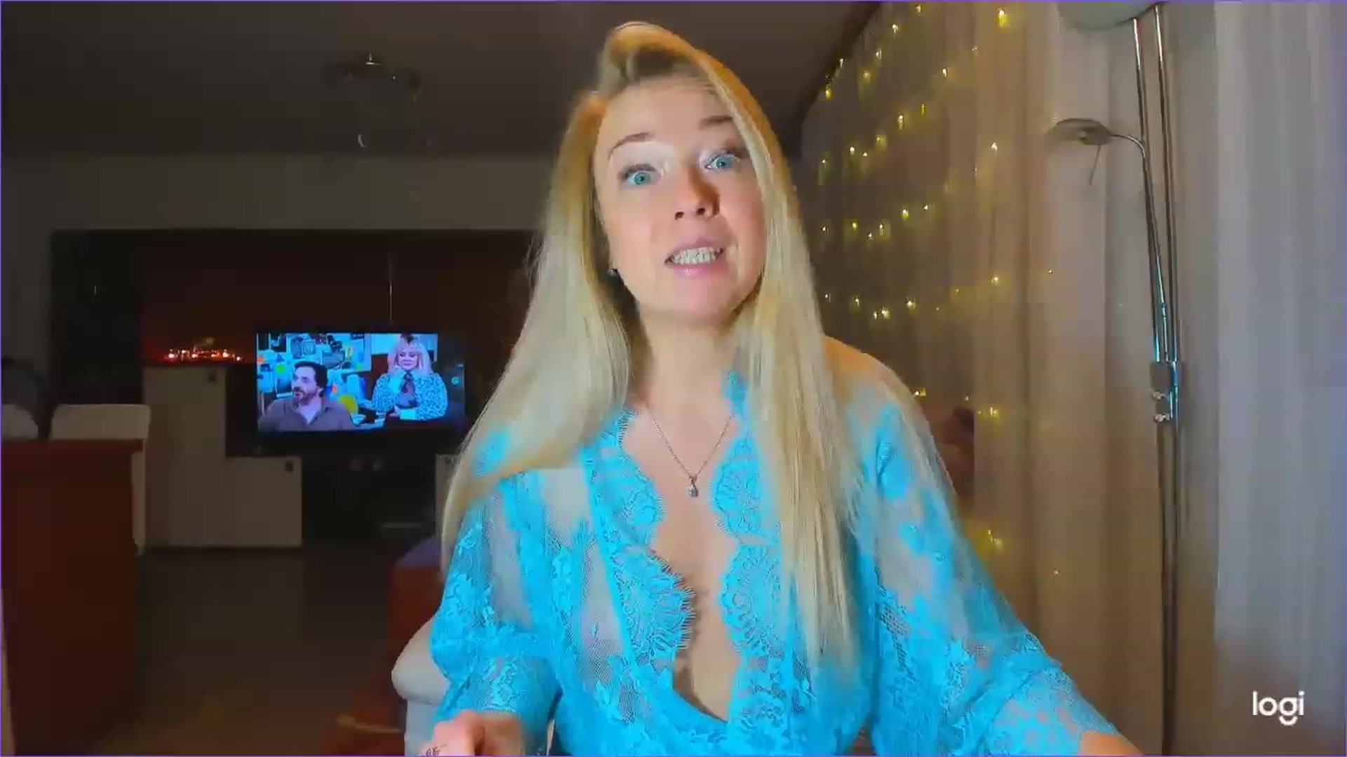 Gallery image thumbnail from LoraGlow's myfreecams stream on, 12/07/2022, 21:21 image 20 of 20