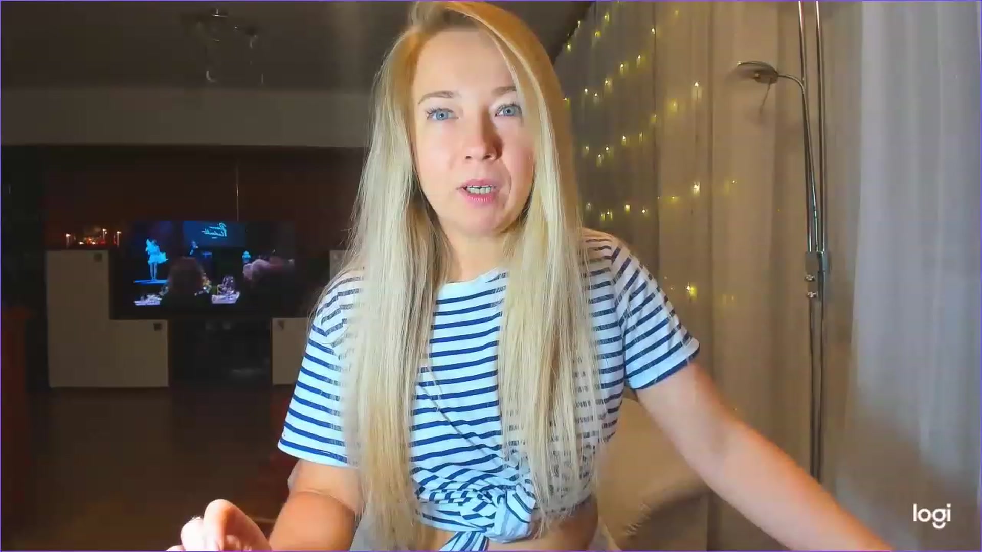 Gallery image thumbnail from LoraGlow's myfreecams stream on, 12/10/2022, 02:35 image 20 of 20
