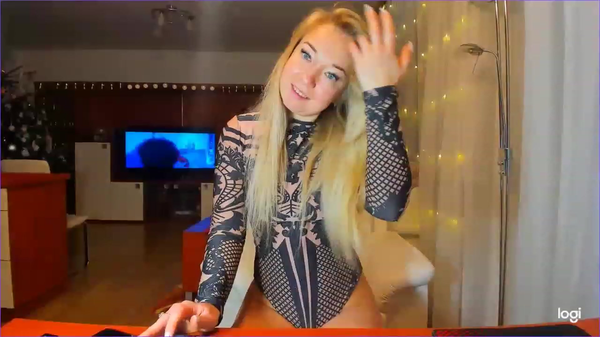 Gallery image thumbnail from LoraGlow's myfreecams stream on, 12/28/2022, 22:25 image 20 of 20