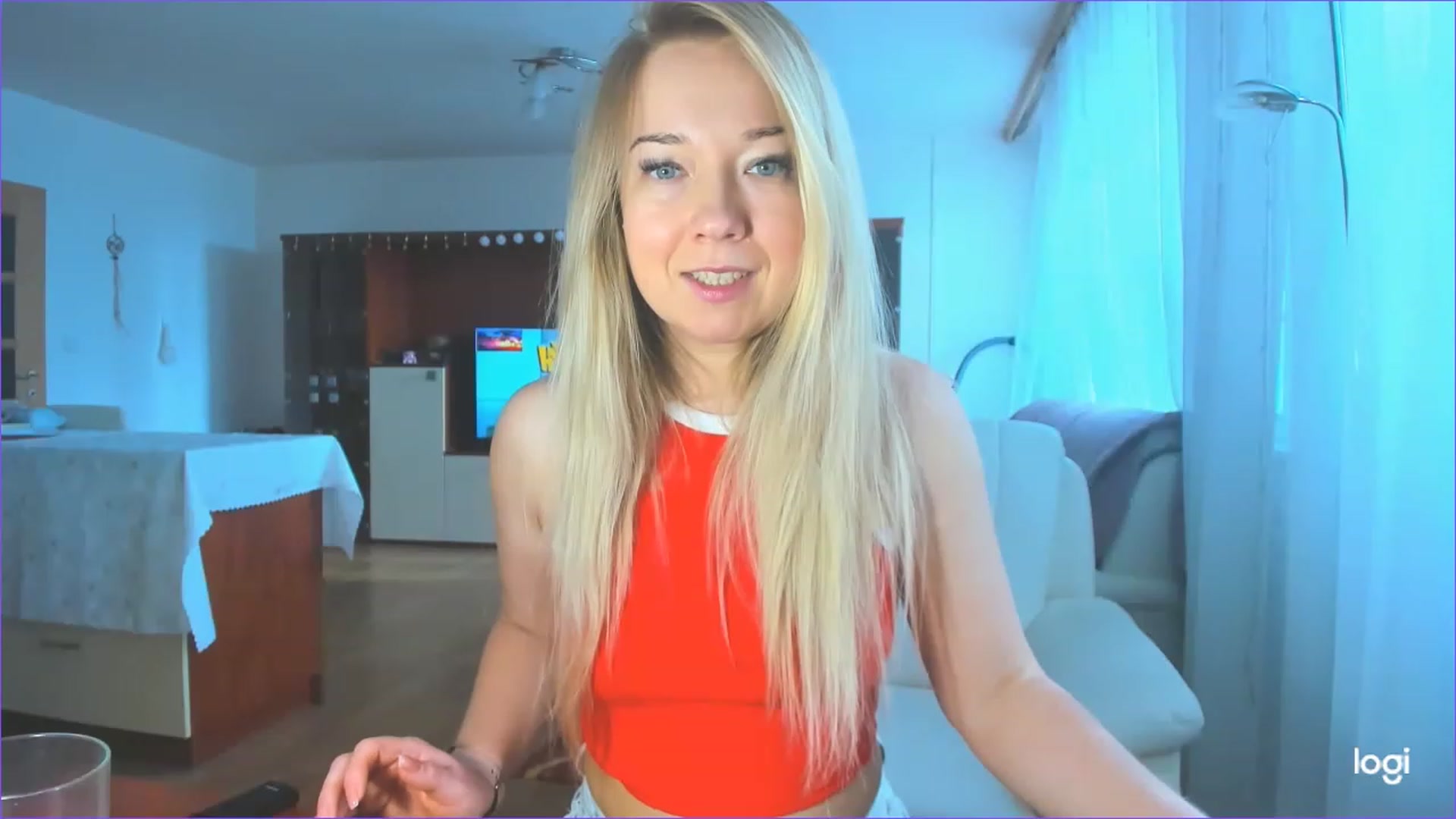 Gallery image thumbnail from LoraGlow's myfreecams stream on, 01/10/2023, 11:00 image 12 of 20