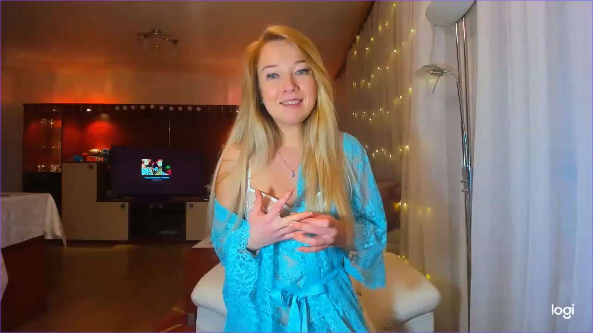Gallery image thumbnail from LoraGlow's myfreecams stream on, 01/18/2023, 07:16 image 6 of 20