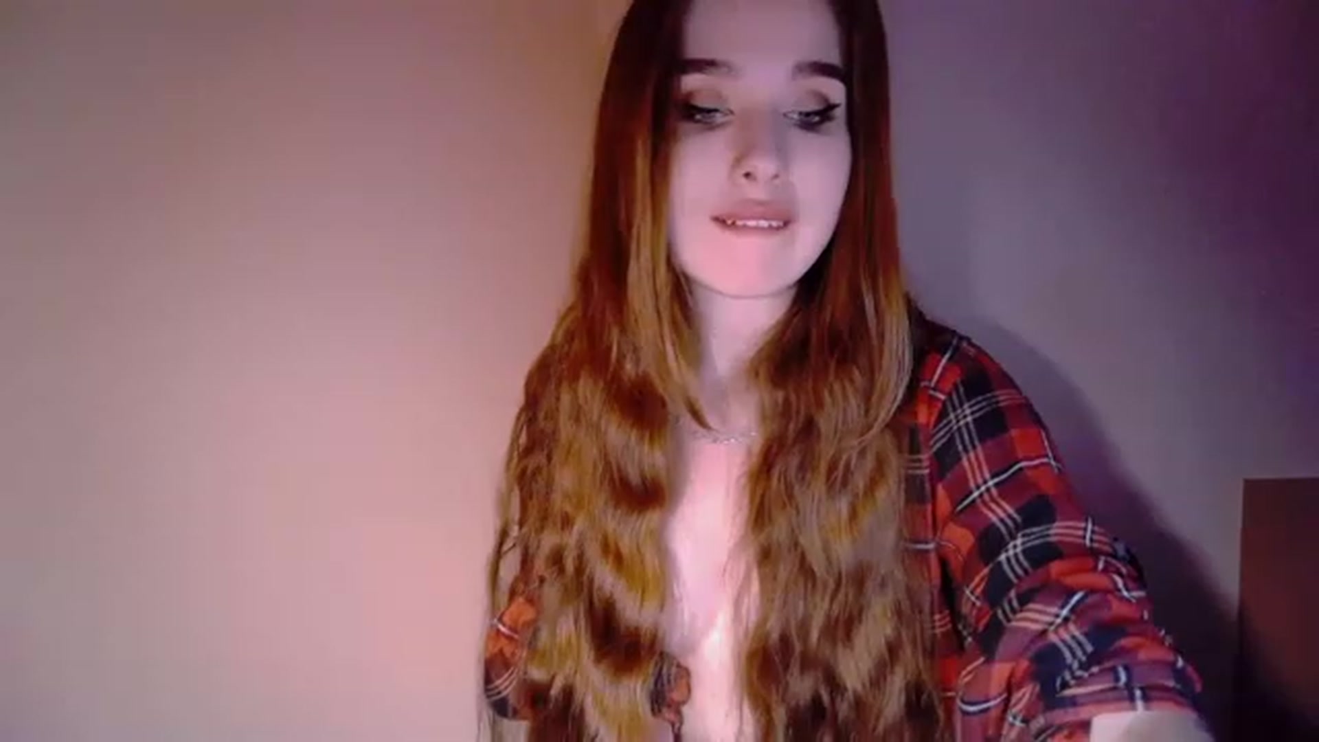 Gallery image thumbnail from Lora_Foxi's myfreecams stream on, 11/21/2022, 16:16 image 5 of 20