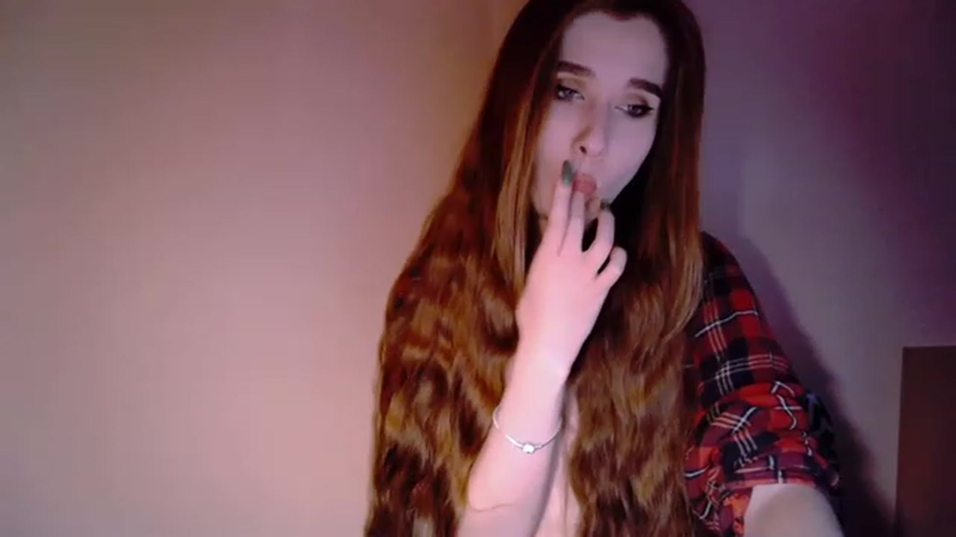Gallery image thumbnail from Lora_Foxi's myfreecams stream on, 11/21/2022, 16:16 image 4 of 20