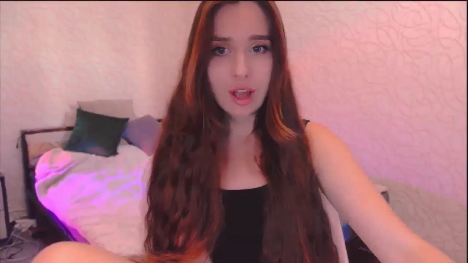 Gallery image thumbnail from Lora_Foxi's myfreecams stream on, 06/18/2024, 14:19 image 11 of 20