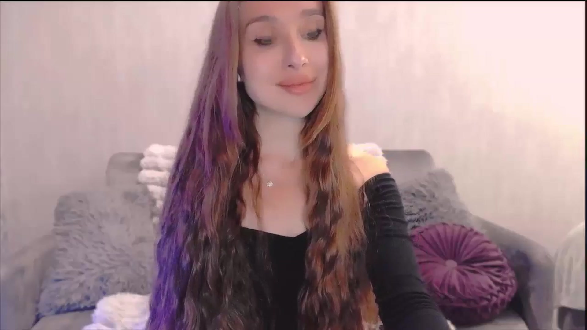 Gallery image thumbnail from Lora_Foxi's myfreecams stream on, 09/24/2025, 23:59 image 10 of 20