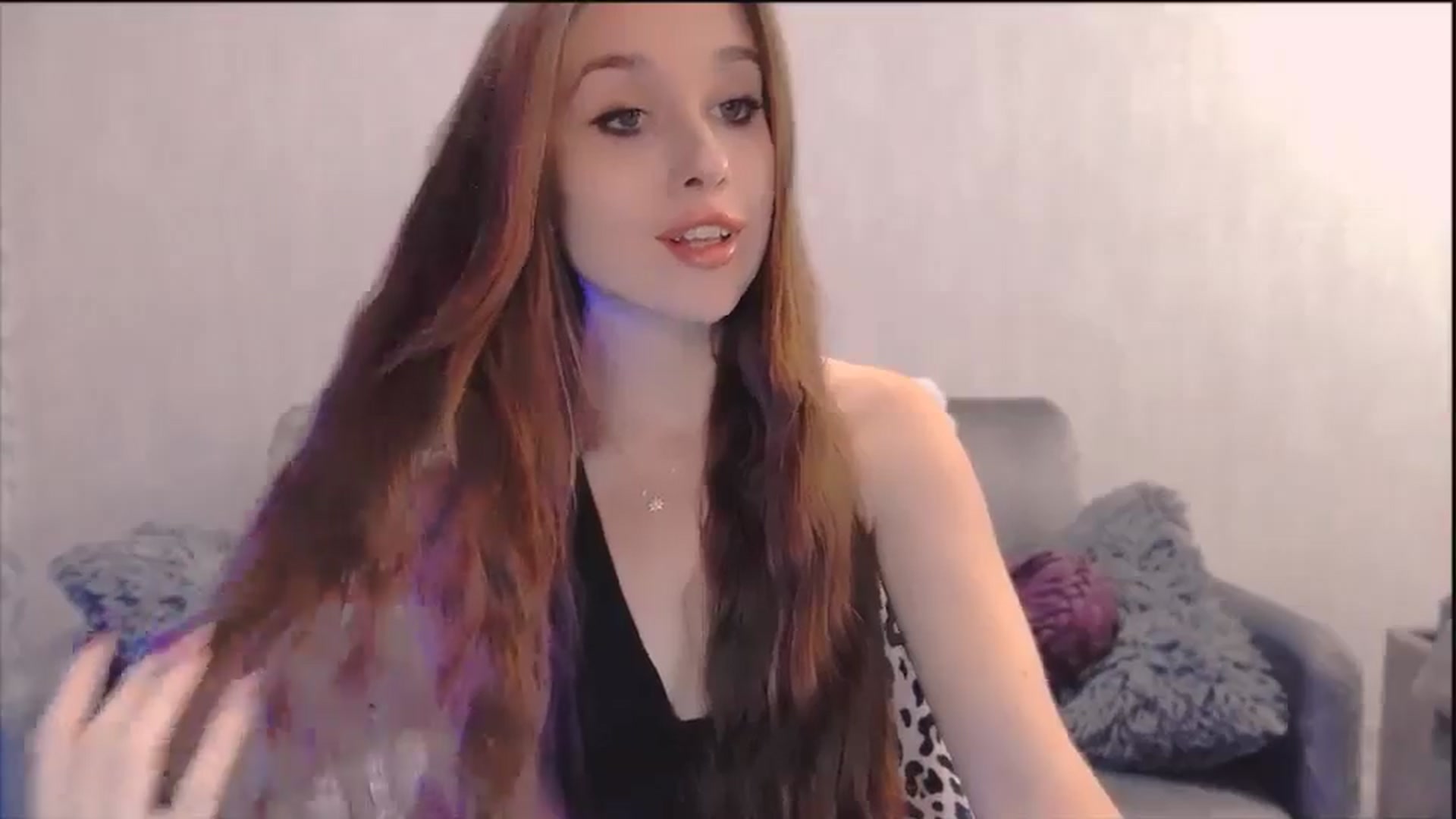 Gallery image thumbnail from Lora_Foxi's myfreecams stream on, 10/01/2025, 24:00 image 12 of 20