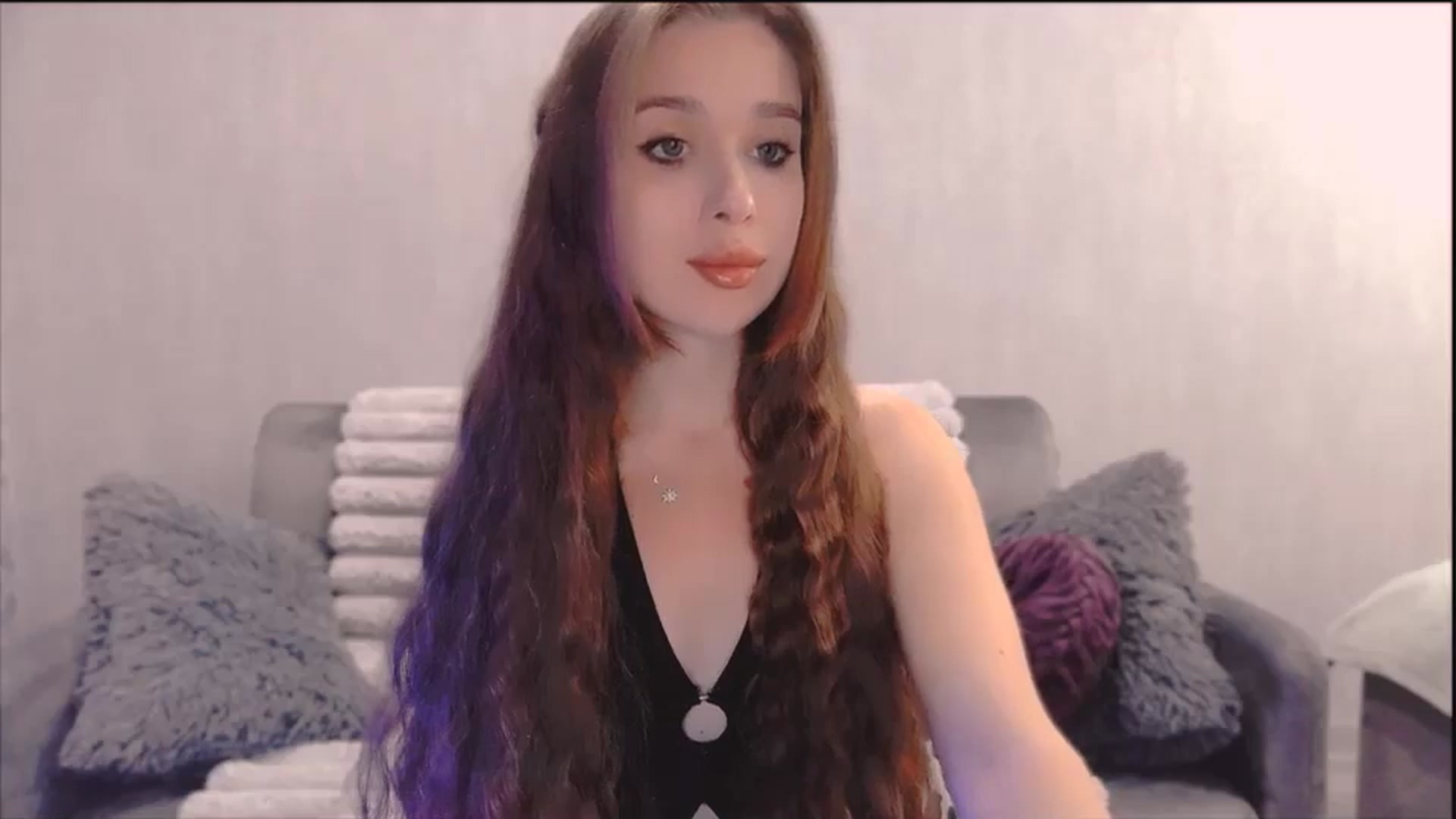Gallery image thumbnail from Lora_Foxi's myfreecams stream on, 10/08/2025, 21:56 image 9 of 20
