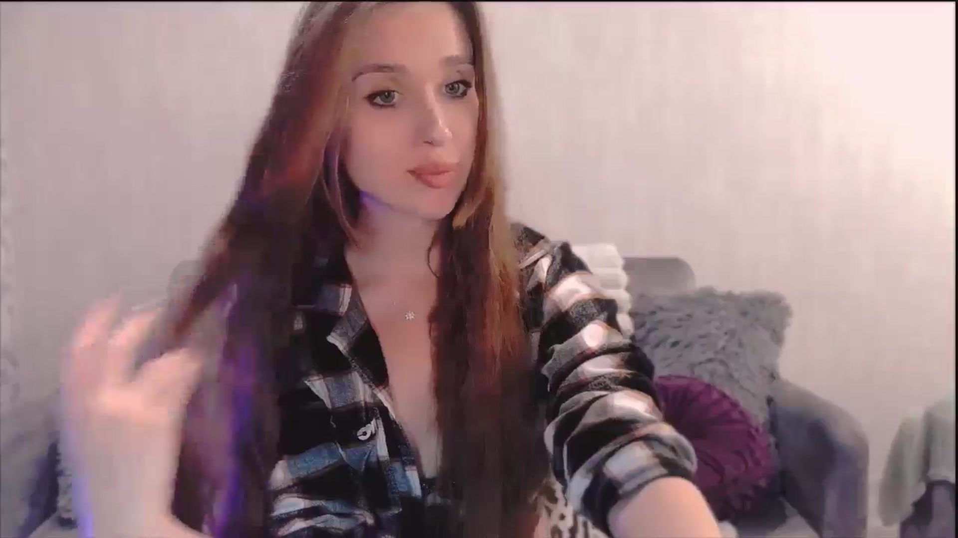 Gallery image thumbnail from Lora_Foxi's myfreecams stream on, 10/10/2025, 24:16 image 12 of 20