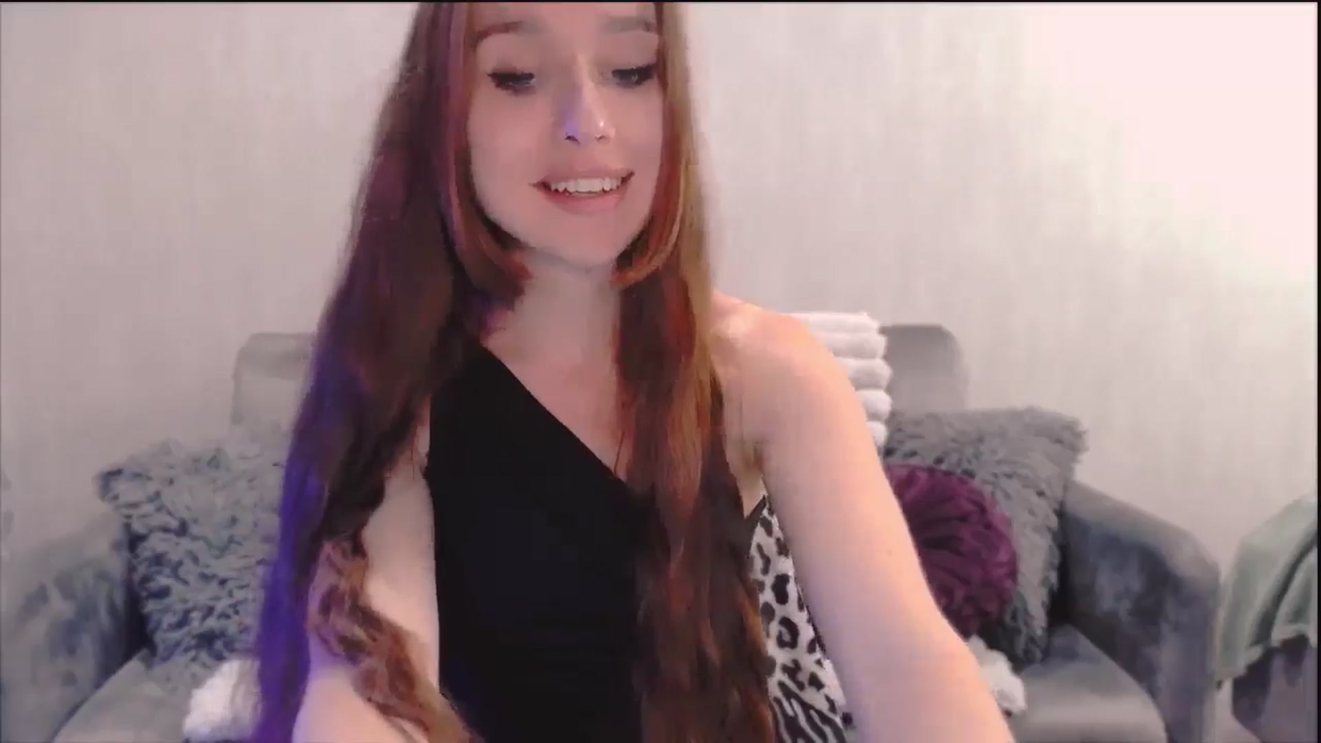 Gallery image thumbnail from Lora_Foxi's myfreecams stream on, 10/25/2025, 19:57 image 12 of 20