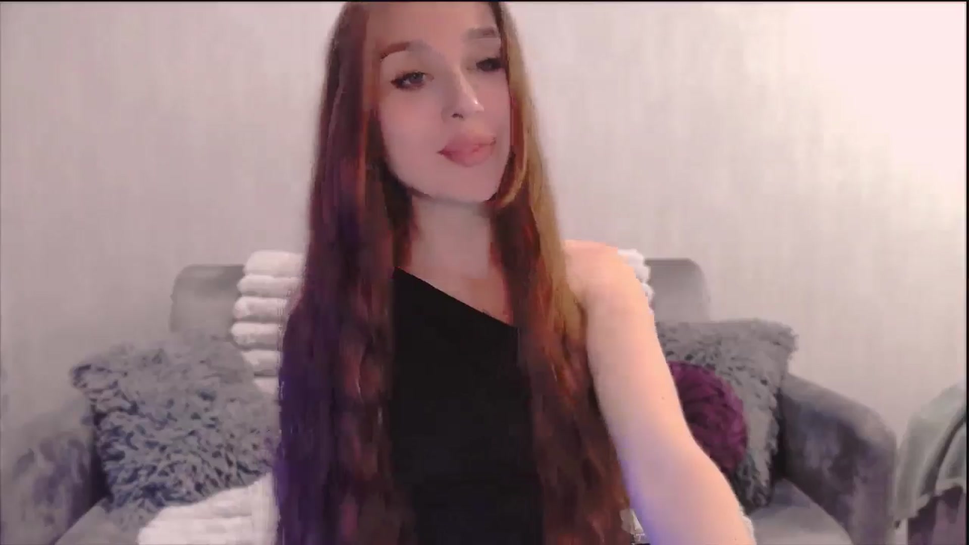 Gallery image thumbnail from Lora_Foxi's myfreecams stream on, 10/25/2025, 19:57 image 3 of 20